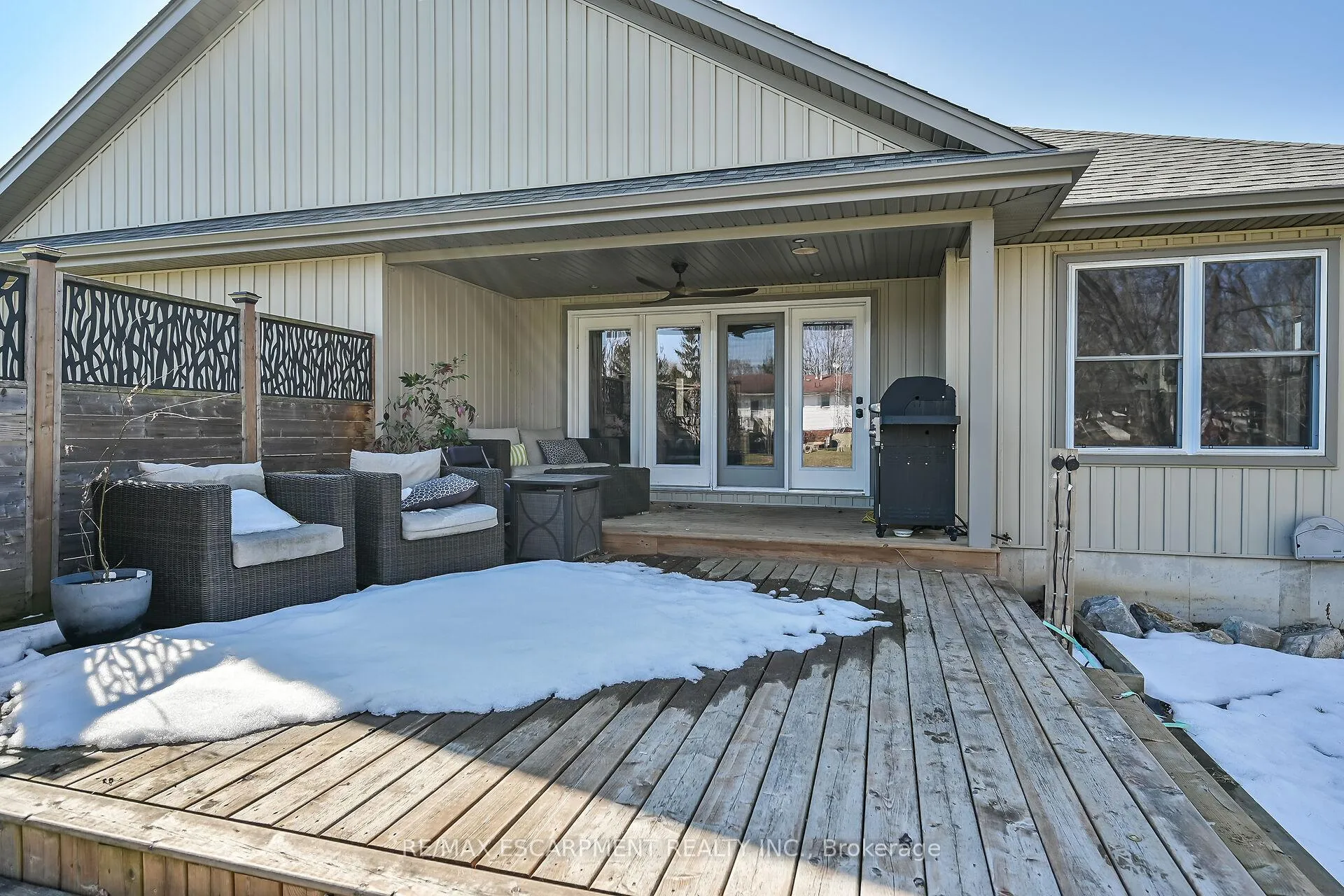Photo 3 of 3 Walnut Street, Haldimand — HOMEH