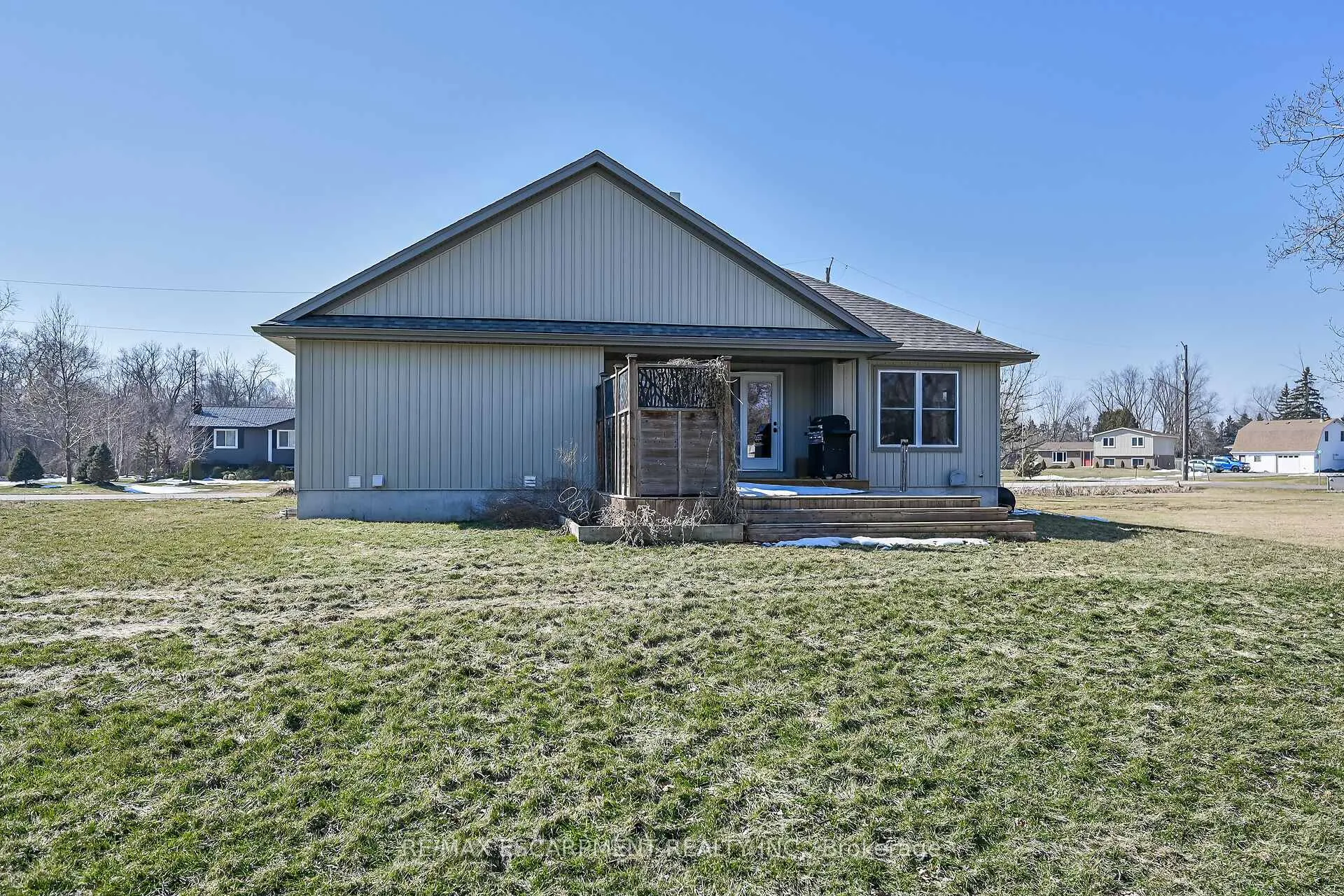 Photo 44 of 3 Walnut Street, Haldimand — HOMEH