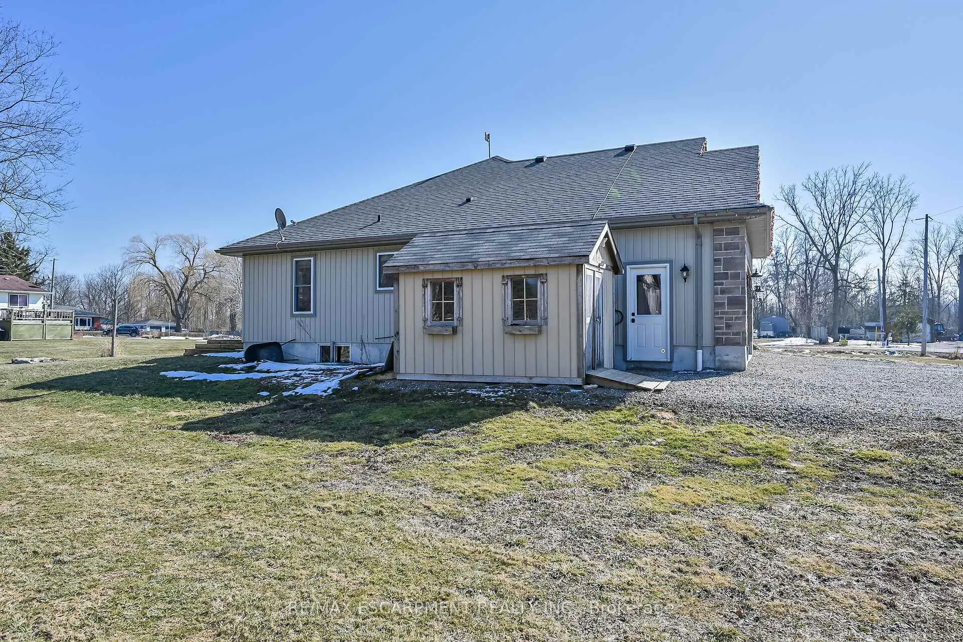 Photo 46 of 3 Walnut Street, Haldimand — HOMEH