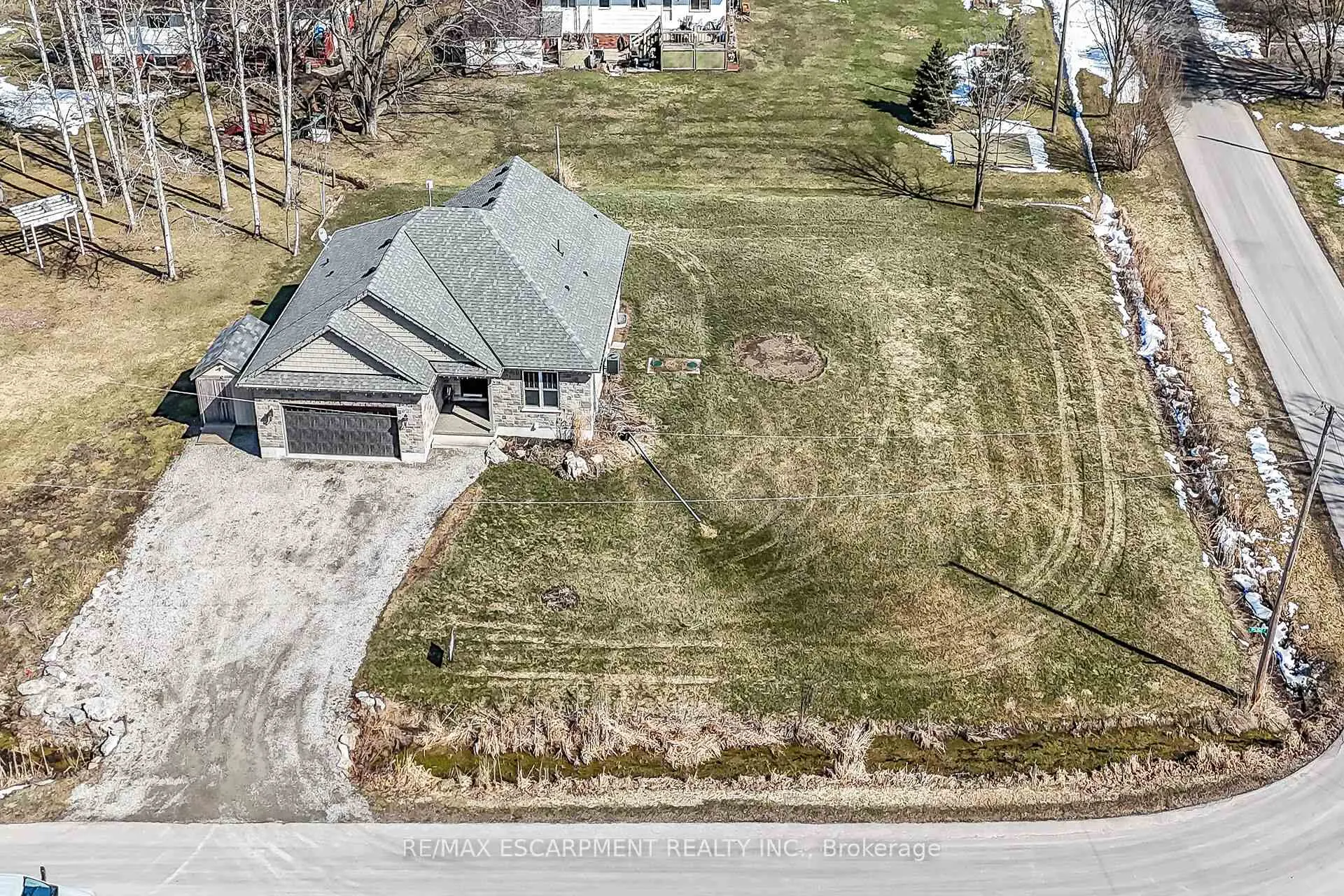 Photo 48 of 3 Walnut Street, Haldimand — HOMEH