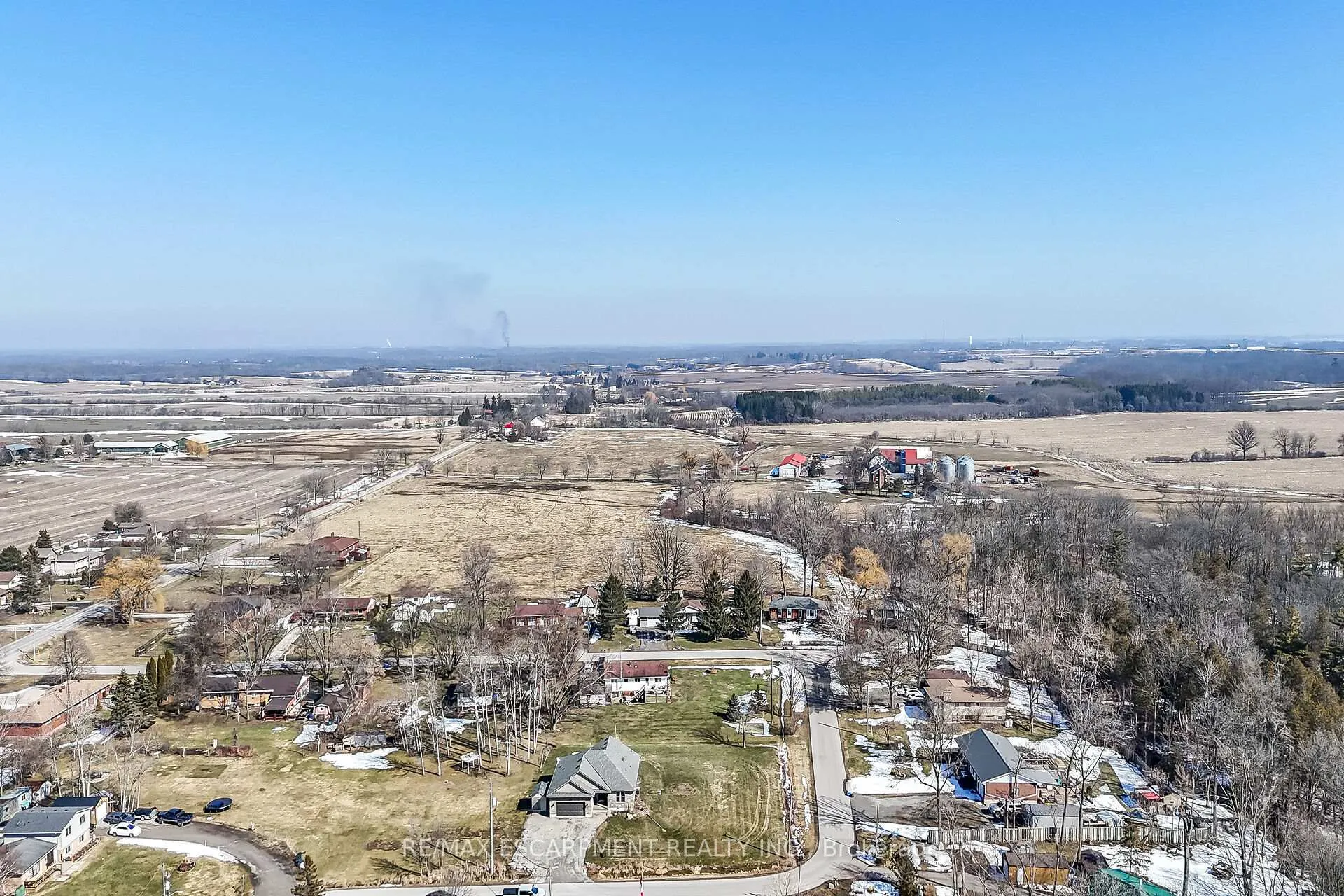 Photo 50 of 3 Walnut Street, Haldimand — HOMEH