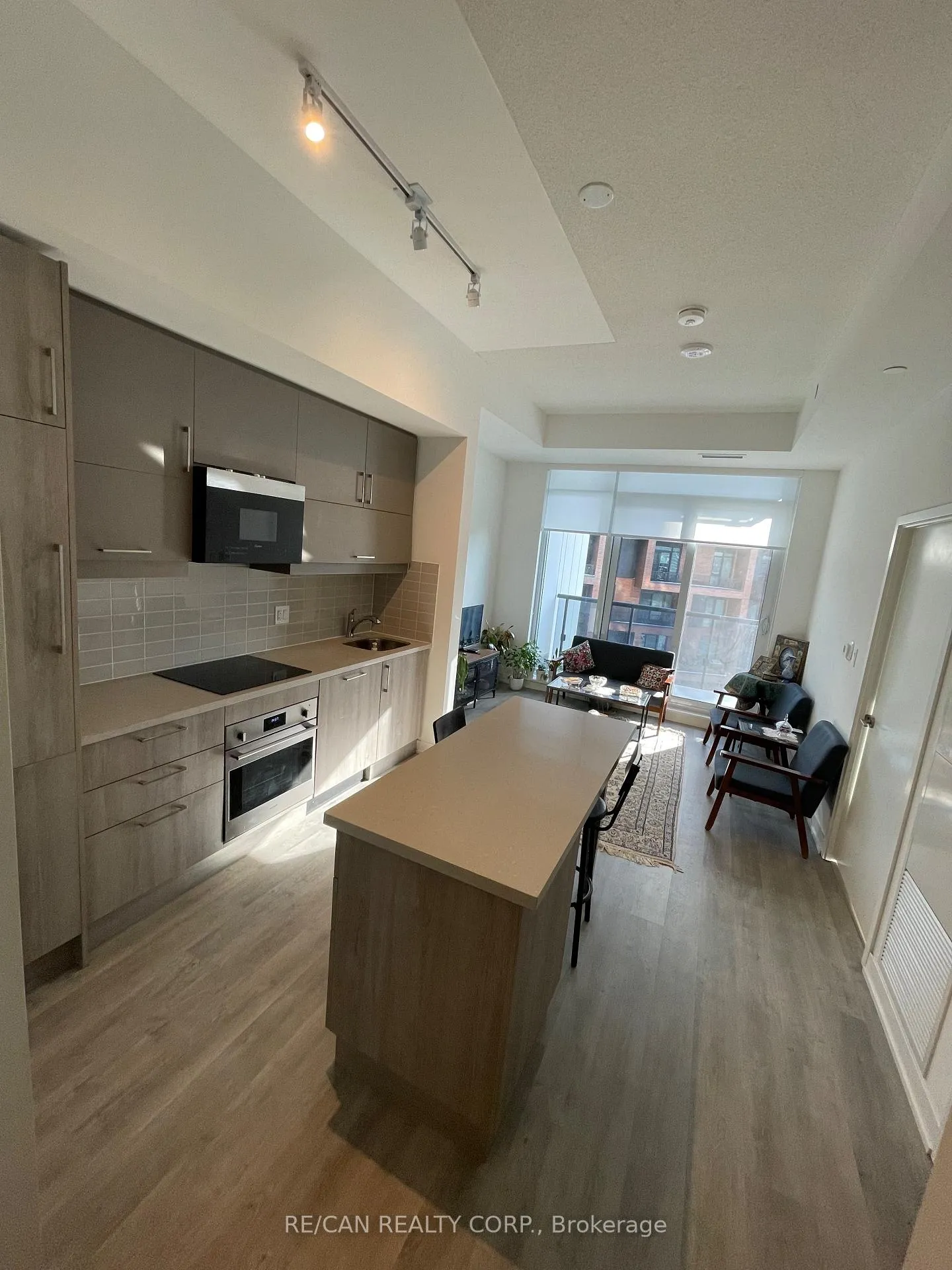 Photo 2 of Unit (BUILDING B) UNIT 1002, 292 Verdale Crossing, Markham, Unionville — HOMEH