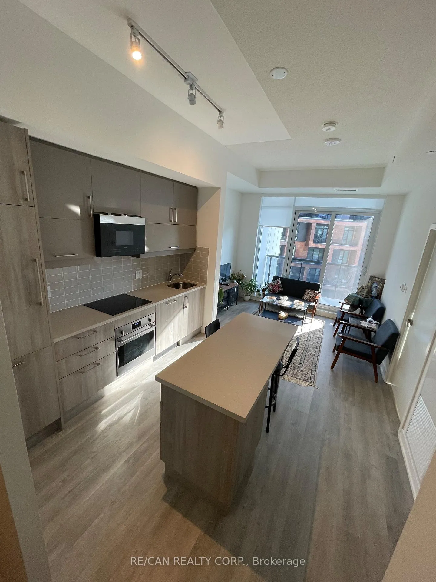 Photo 3 of Unit (BUILDING B) UNIT 1002, 292 Verdale Crossing, Markham, Unionville — HOMEH
