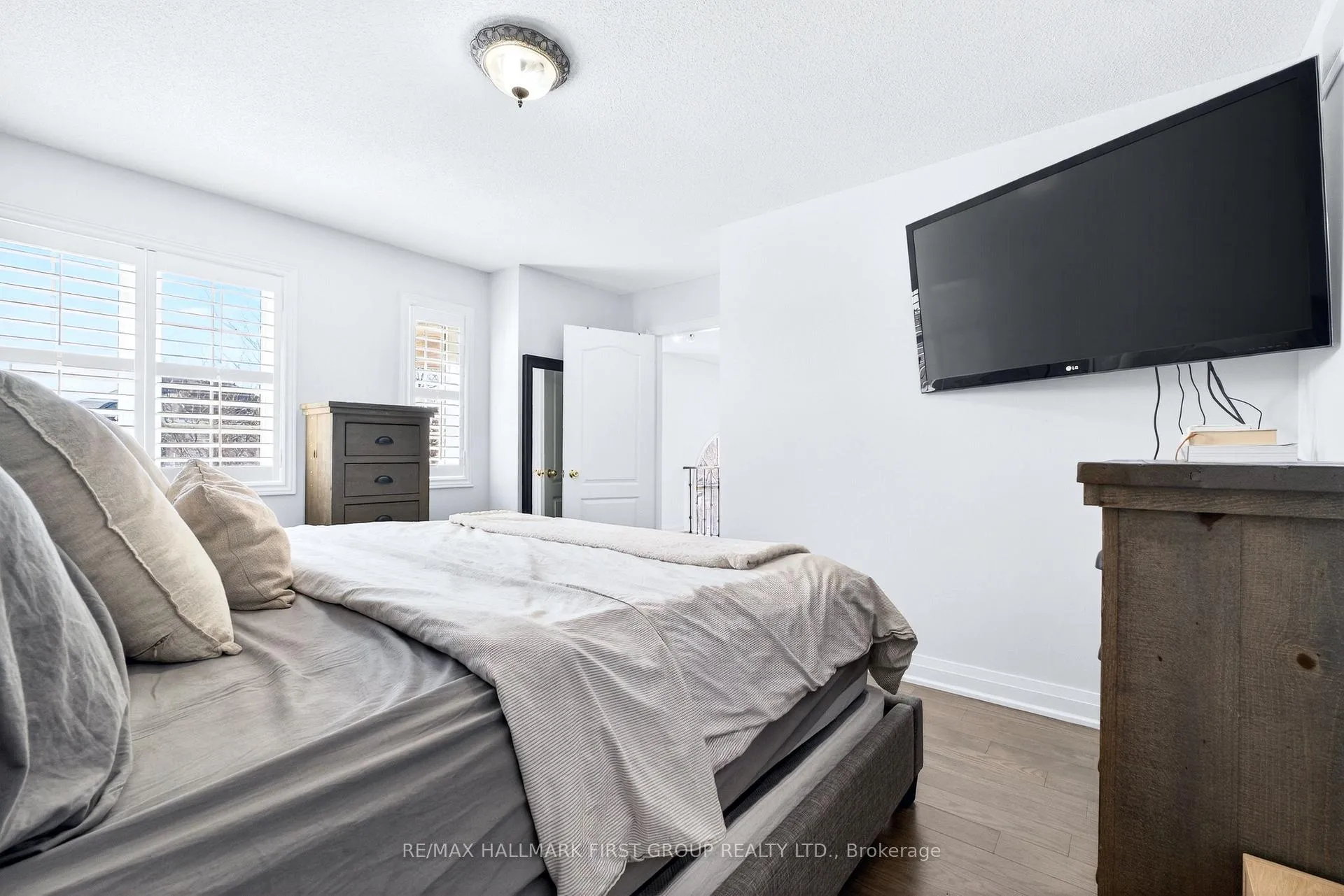 Photo 26 of 18 Buster Drive, Brampton, Bram West — HOMEH