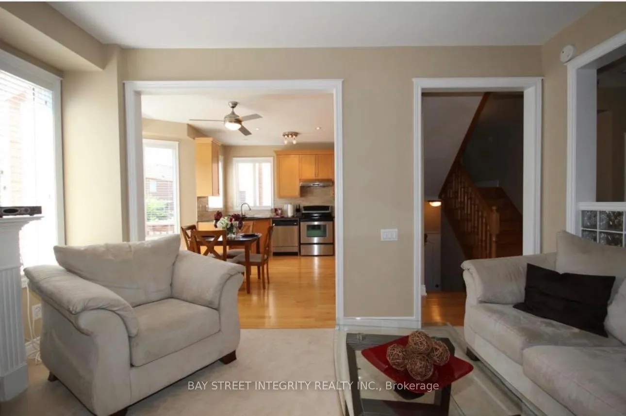 Photo 7 of 3364 Hayhurst Crescent, Oakville, Bronte — HOMEH