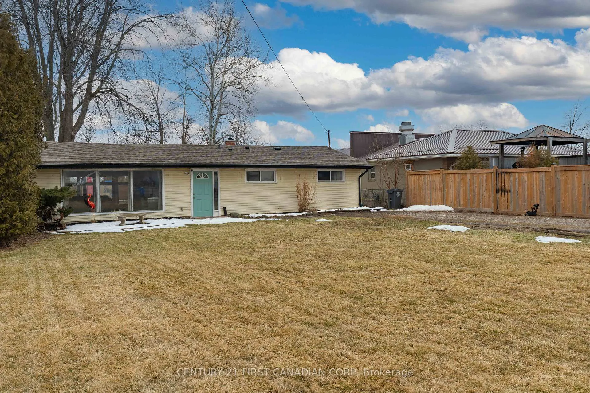 Photo 8 of 43747 Talbot Line, Central Elgin, Rural Central Elgin — HOMEH