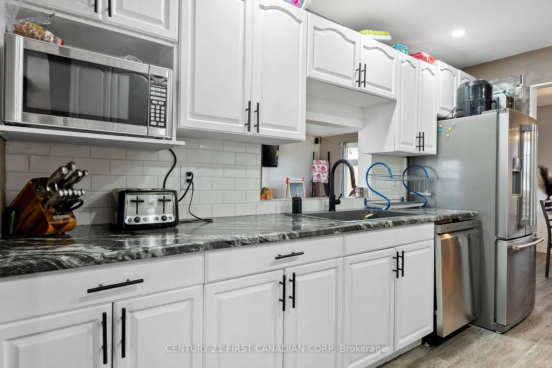 Photo 11 of 43747 Talbot Line, Central Elgin, Rural Central Elgin — HOMEH