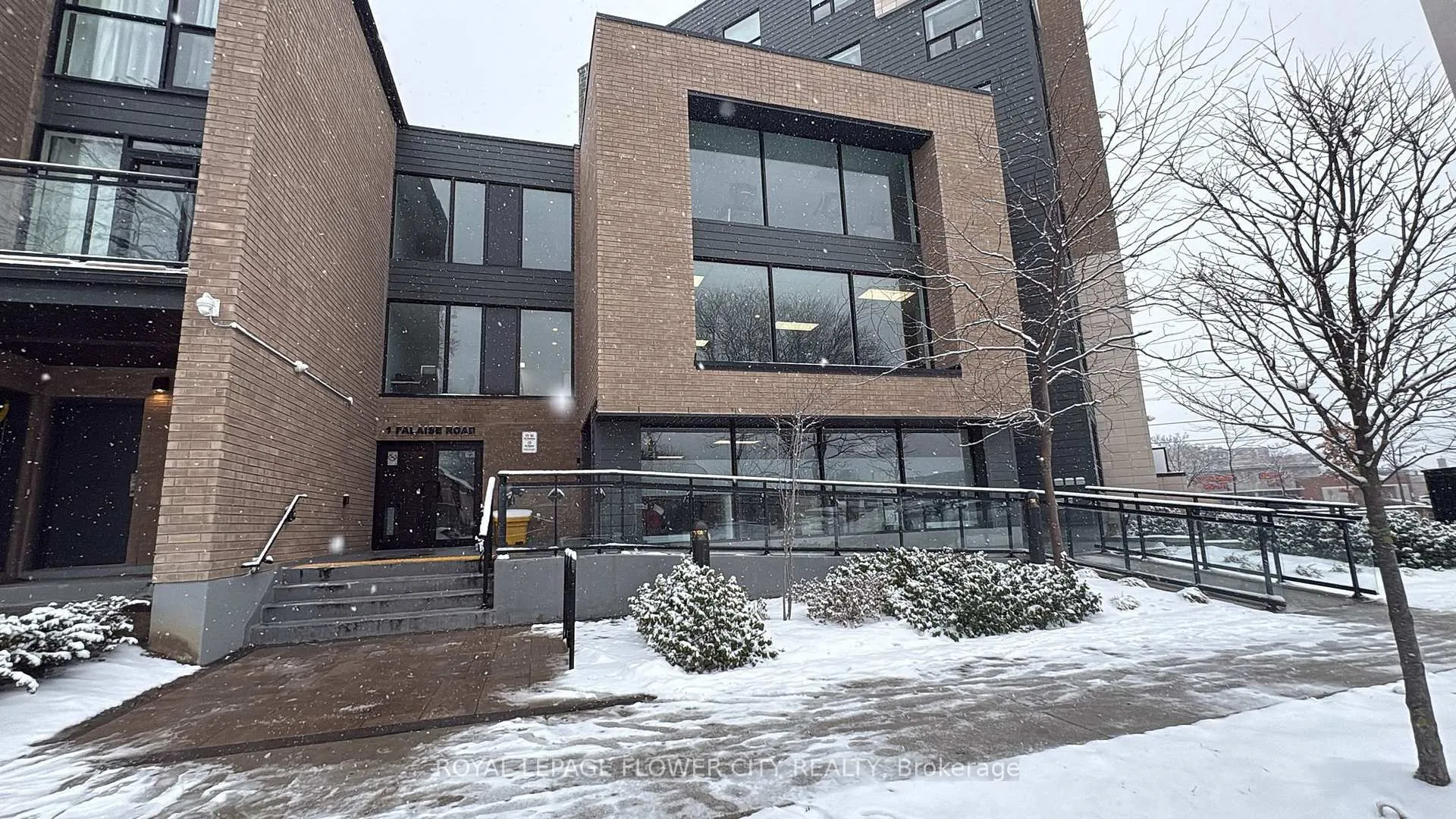 Front of Unit 206, 1 Falaise Road