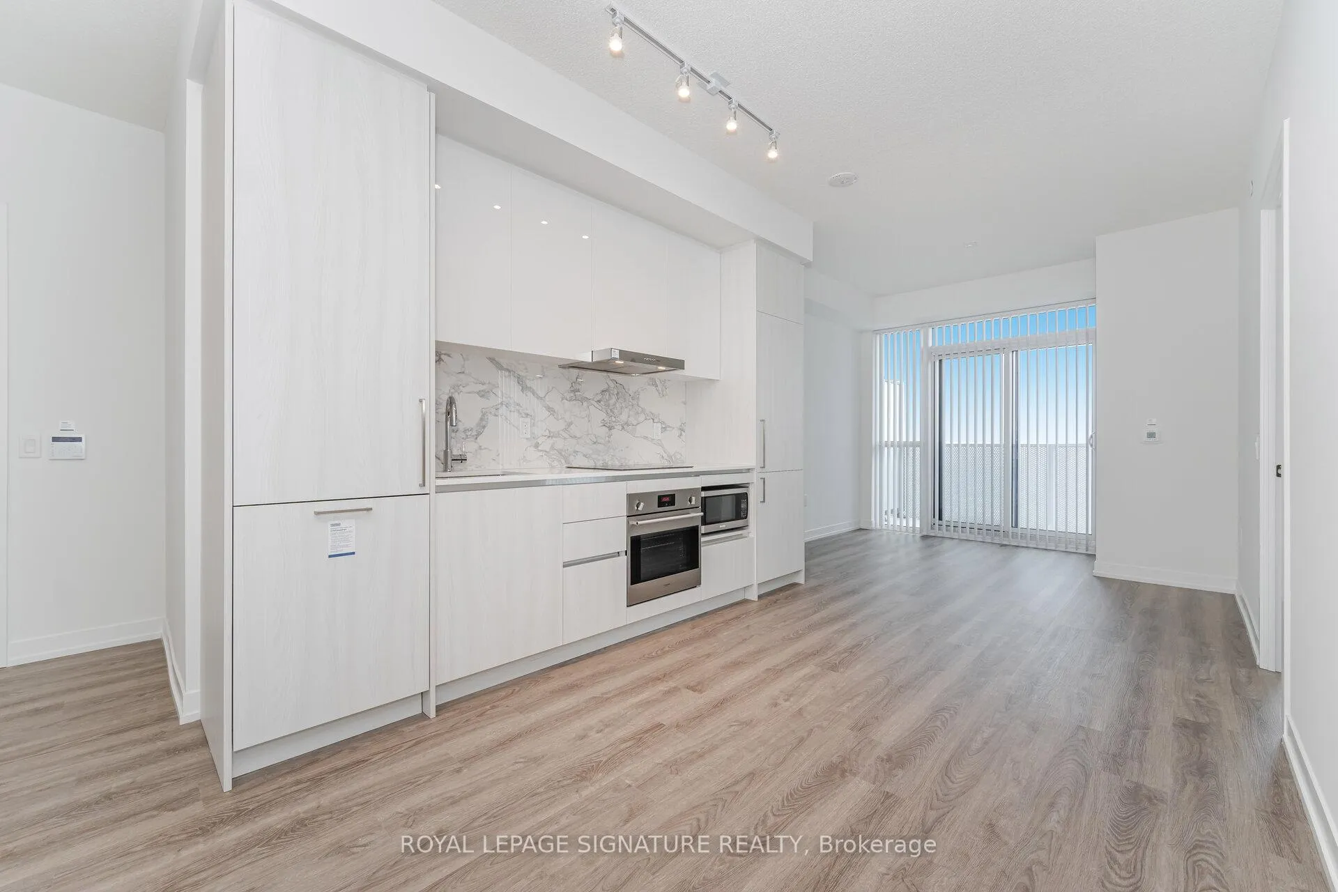 Photo 8 of Unit 4806, 195 Commerce Street, Vaughan, Vaughan Corporate Centre — HOMEH