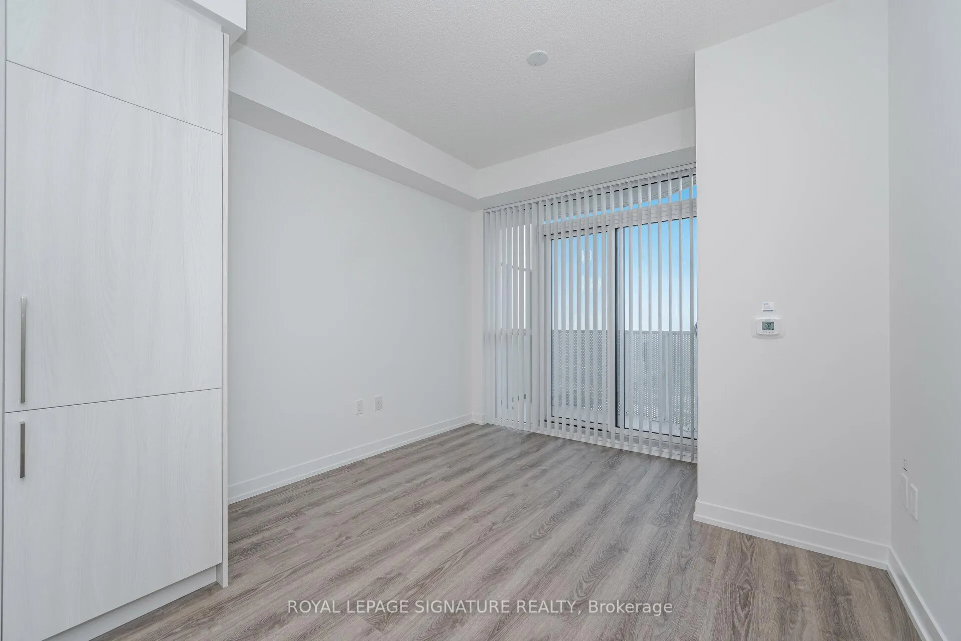 Photo 11 of Unit 4806, 195 Commerce Street, Vaughan, Vaughan Corporate Centre — HOMEH