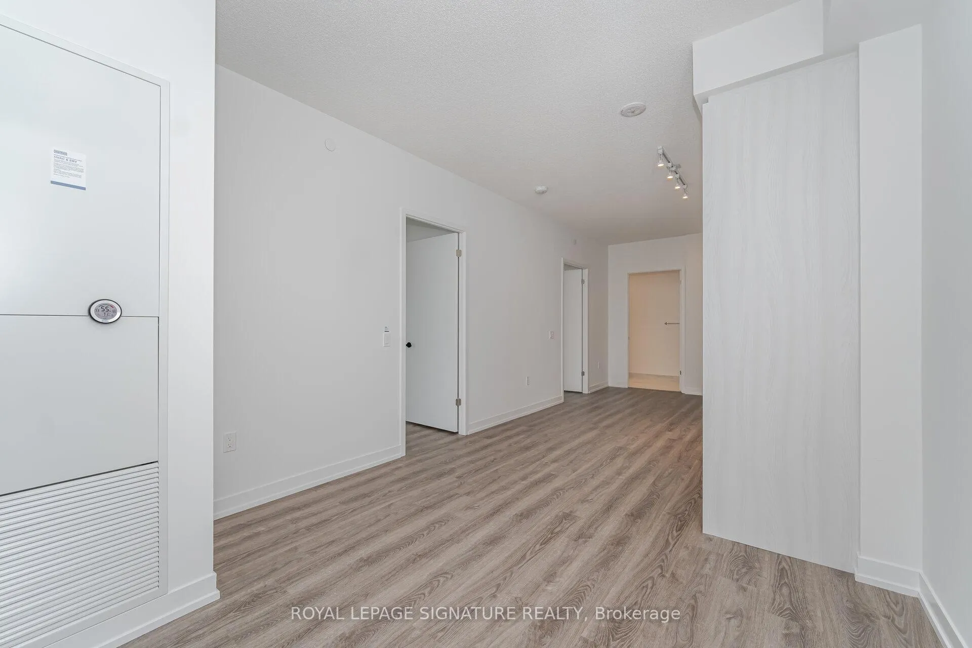 Photo 12 of Unit 4806, 195 Commerce Street, Vaughan, Vaughan Corporate Centre — HOMEH