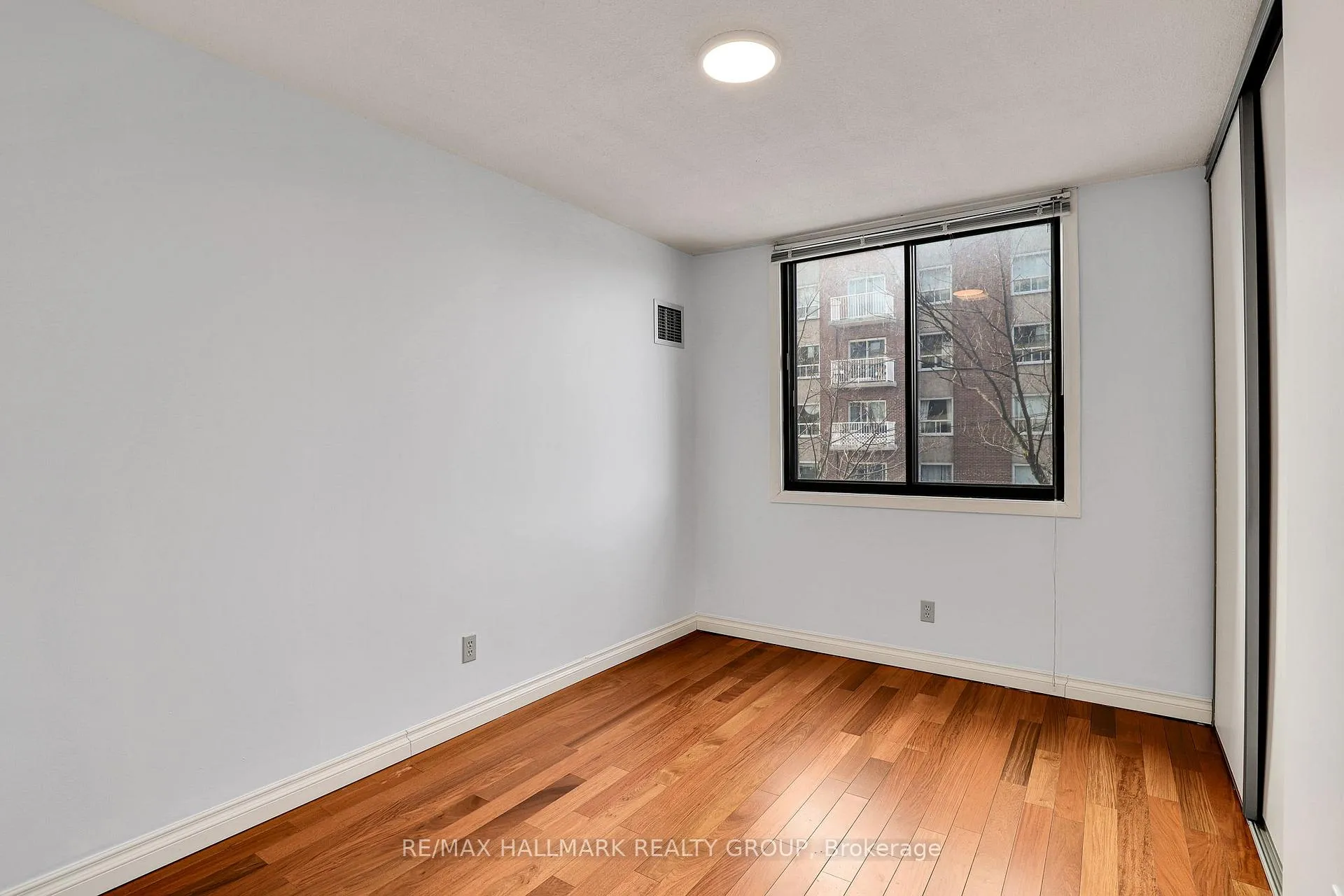 Photo 13 of Unit 501, 333 Chapel Street, Ottawa, Sandy Hill — HOMEH