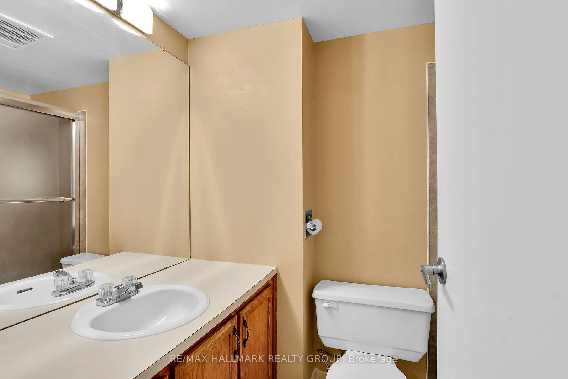 Photo 15 of Unit 501, 333 Chapel Street, Ottawa, Sandy Hill — HOMEH