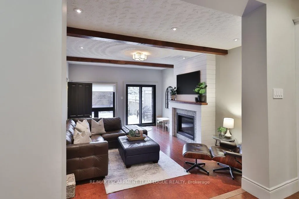 Photo 18 of 322 Caroline Street S, Hamilton, Durand — HOMEH