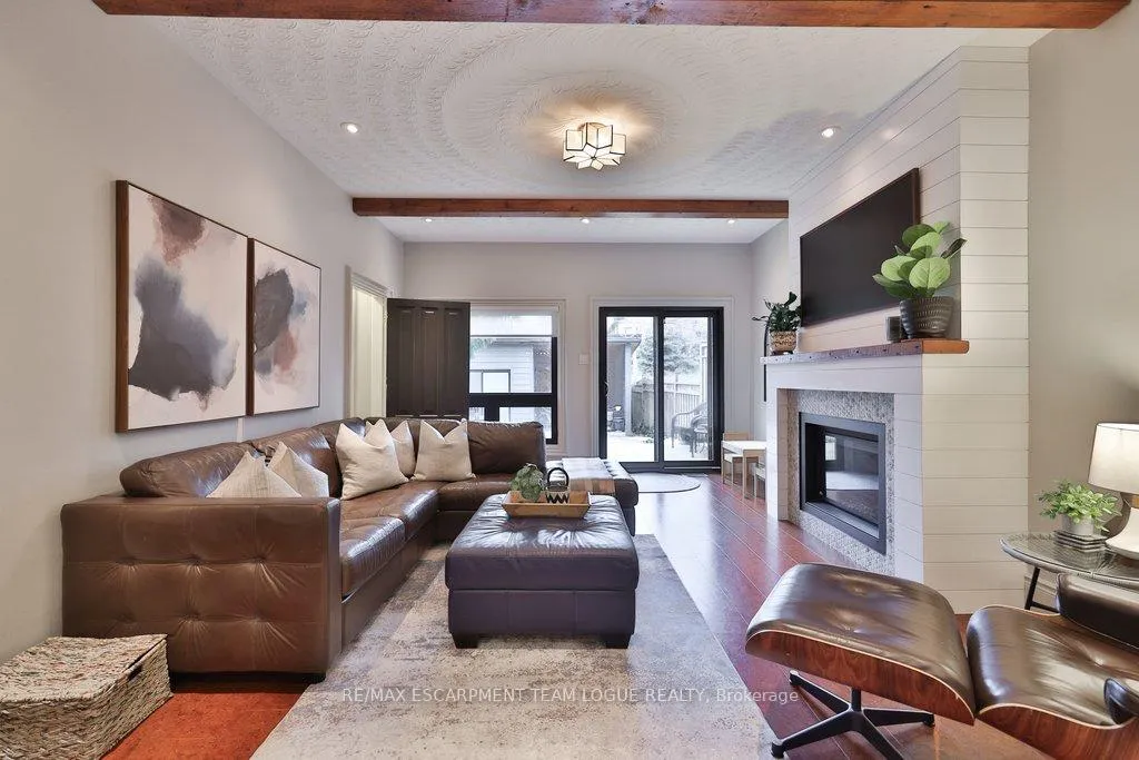 Photo 19 of 322 Caroline Street S, Hamilton, Durand — HOMEH