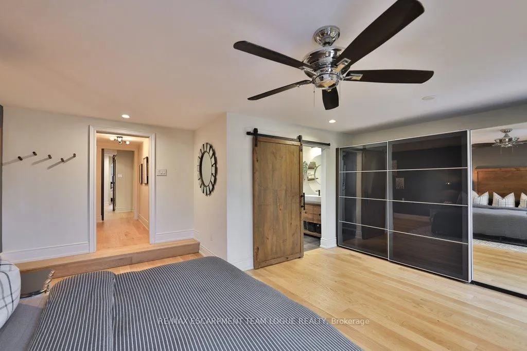Photo 26 of 322 Caroline Street S, Hamilton, Durand — HOMEH
