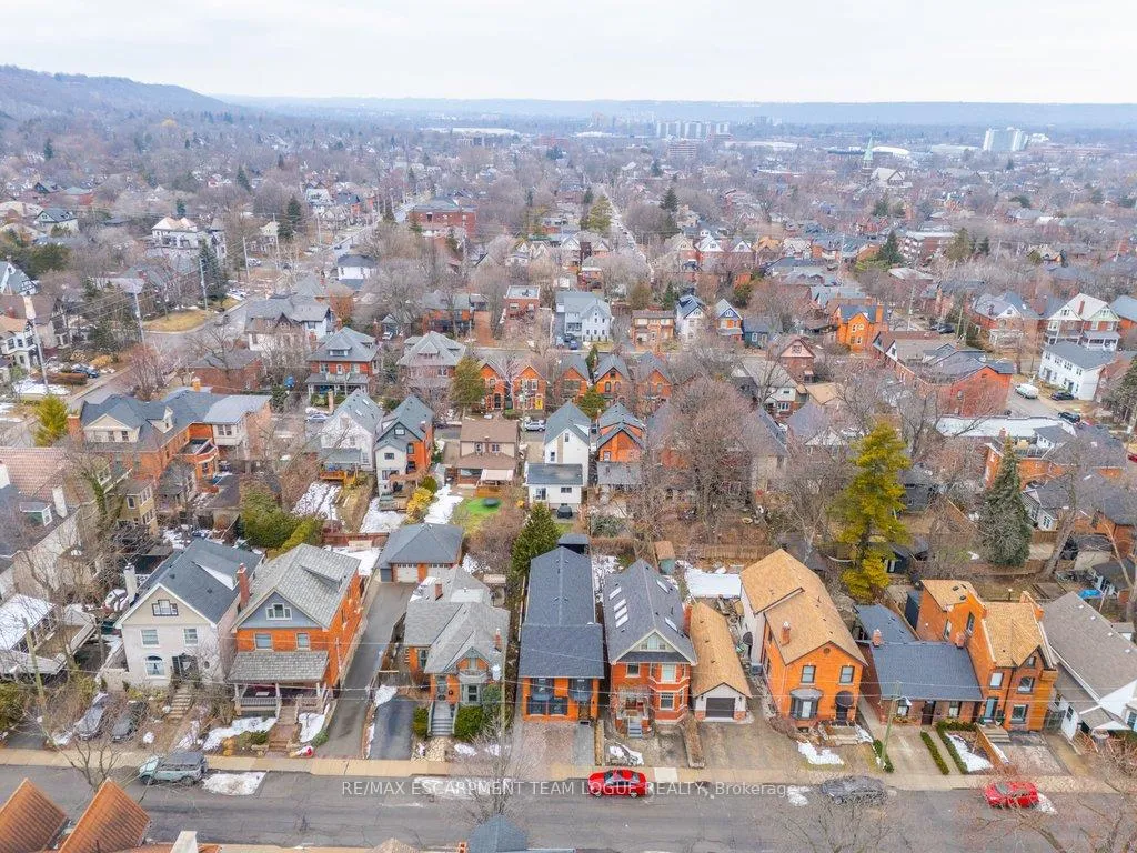 Photo 47 of 322 Caroline Street S, Hamilton, Durand — HOMEH