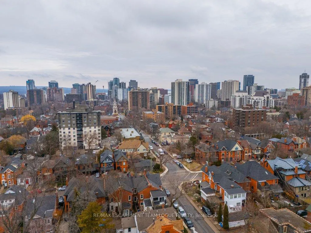 Photo 48 of 322 Caroline Street S, Hamilton, Durand — HOMEH