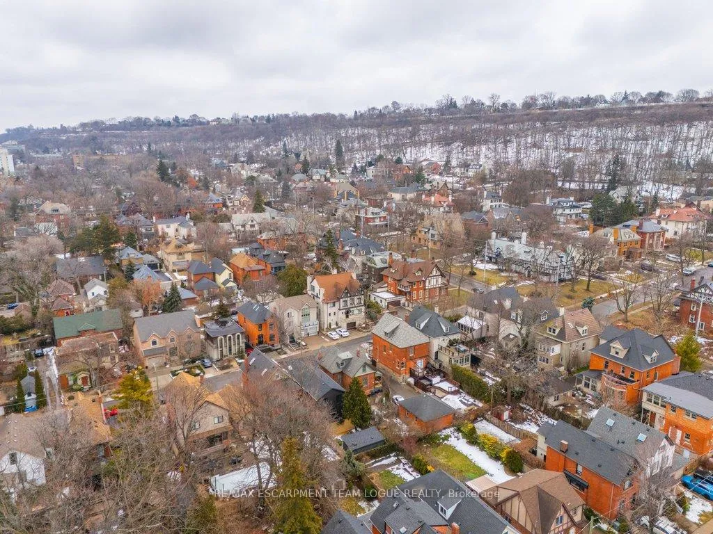 Photo 50 of 322 Caroline Street S, Hamilton, Durand — HOMEH