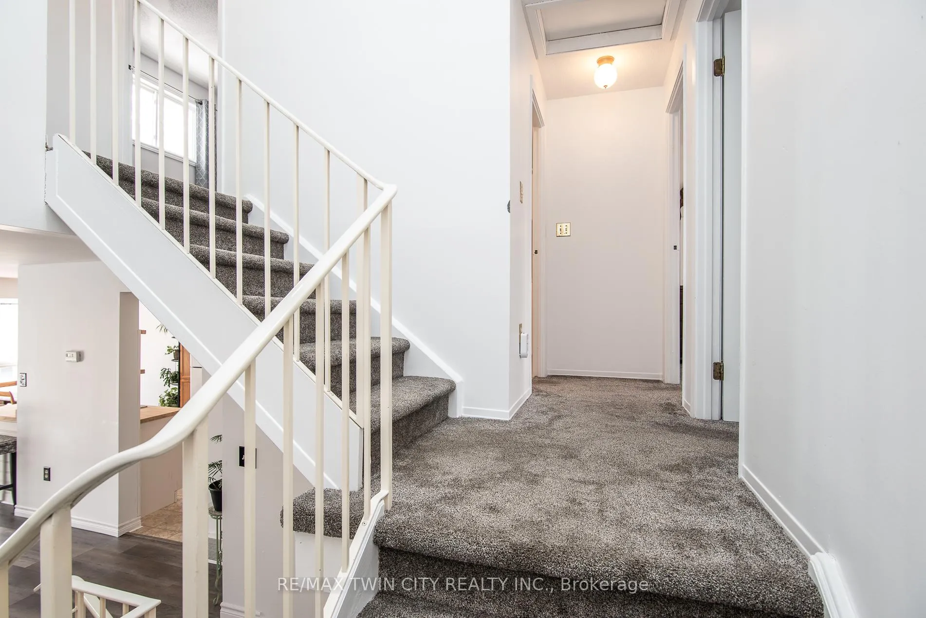 Photo 19 of Unit 23, 54 Green Valley Drive, Kitchener — HOMEH