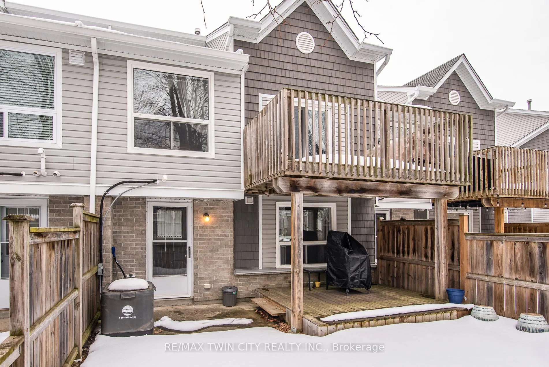 Photo 31 of Unit 23, 54 Green Valley Drive, Kitchener — HOMEH