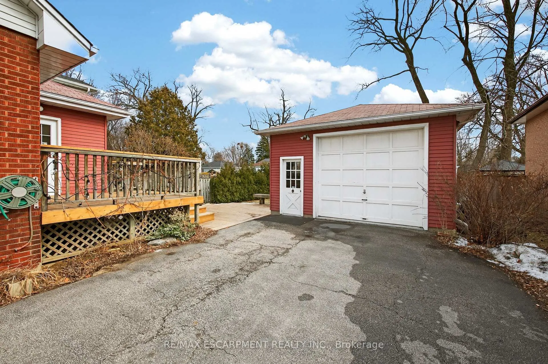 Photo 3 of 2296 New Street, Burlington, Brant — HOMEH