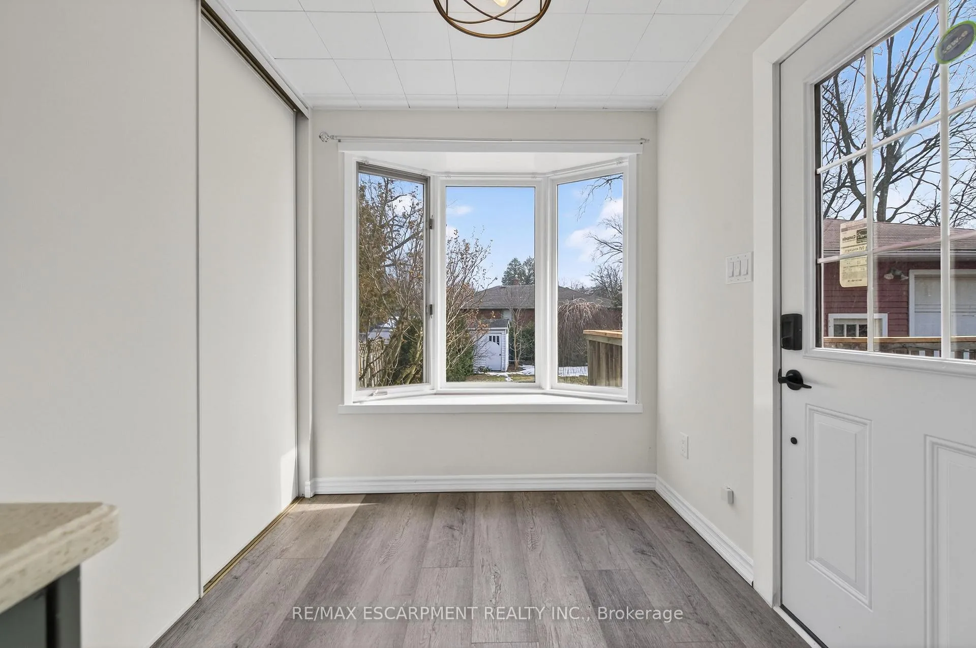 Photo 9 of 2296 New Street, Burlington, Brant — HOMEH