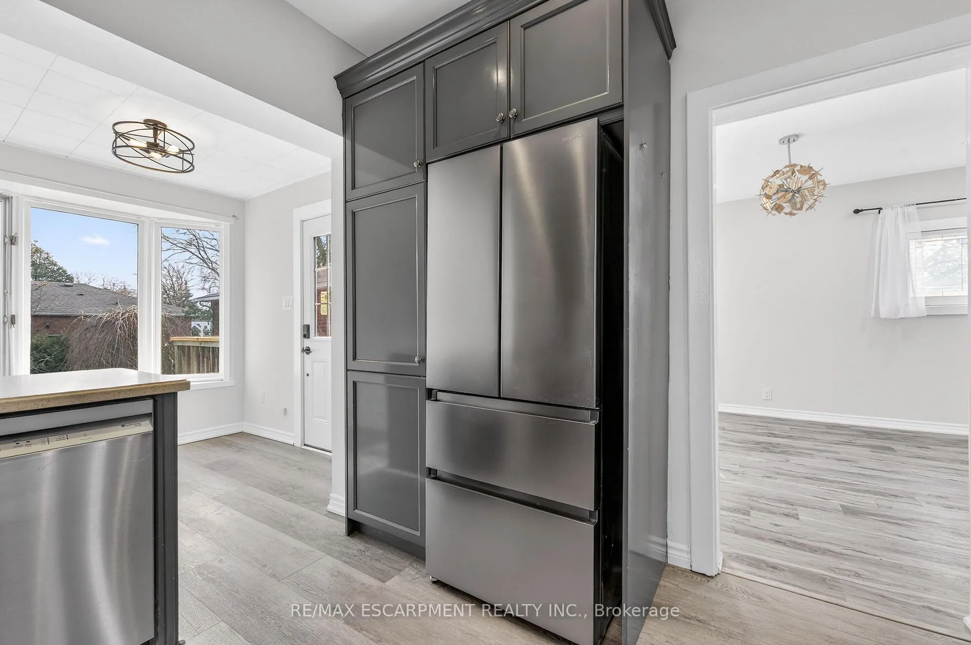 Photo 15 of 2296 New Street, Burlington, Brant — HOMEH