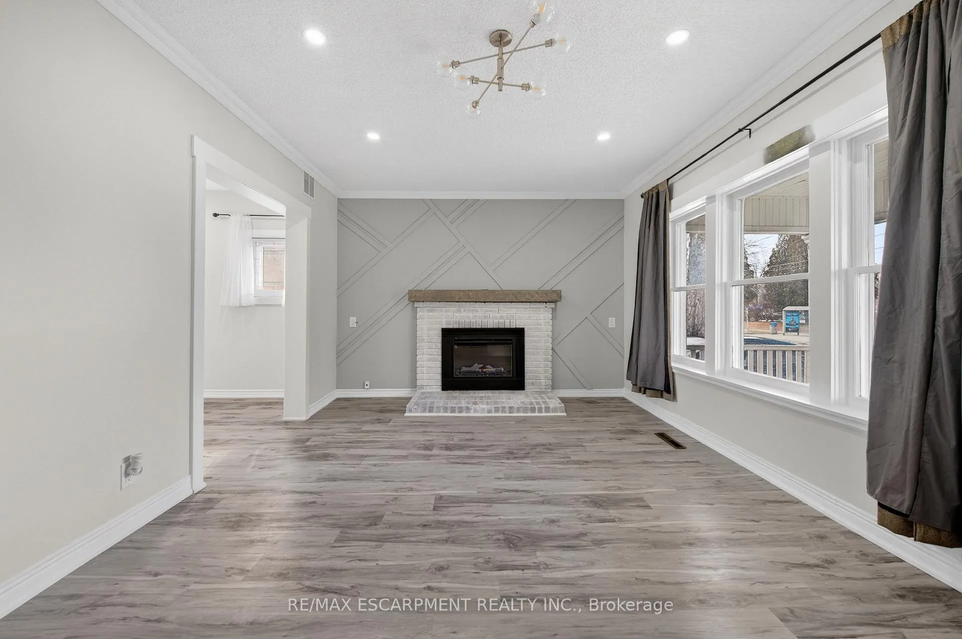 Photo 18 of 2296 New Street, Burlington, Brant — HOMEH