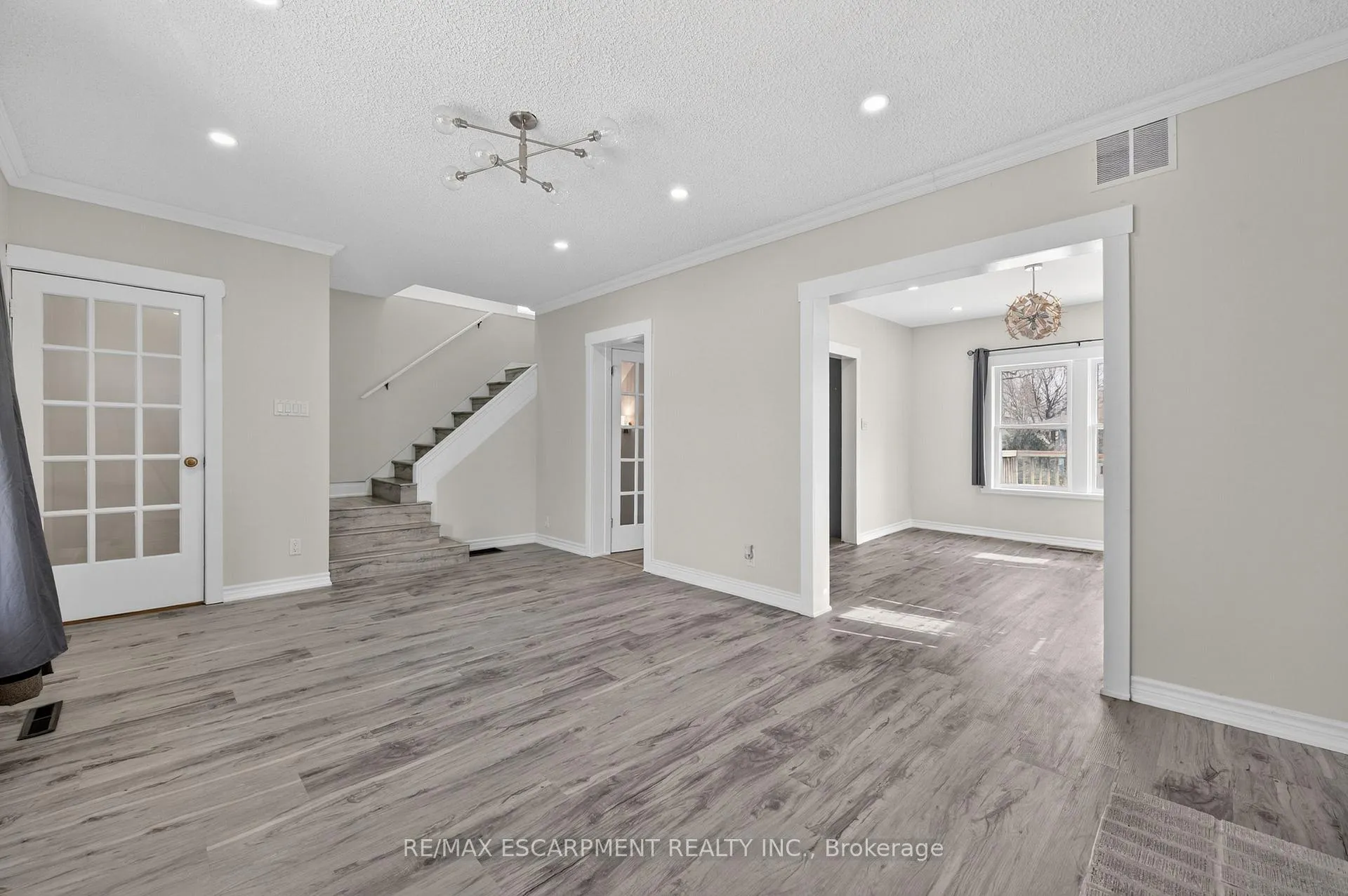 Photo 22 of 2296 New Street, Burlington, Brant — HOMEH