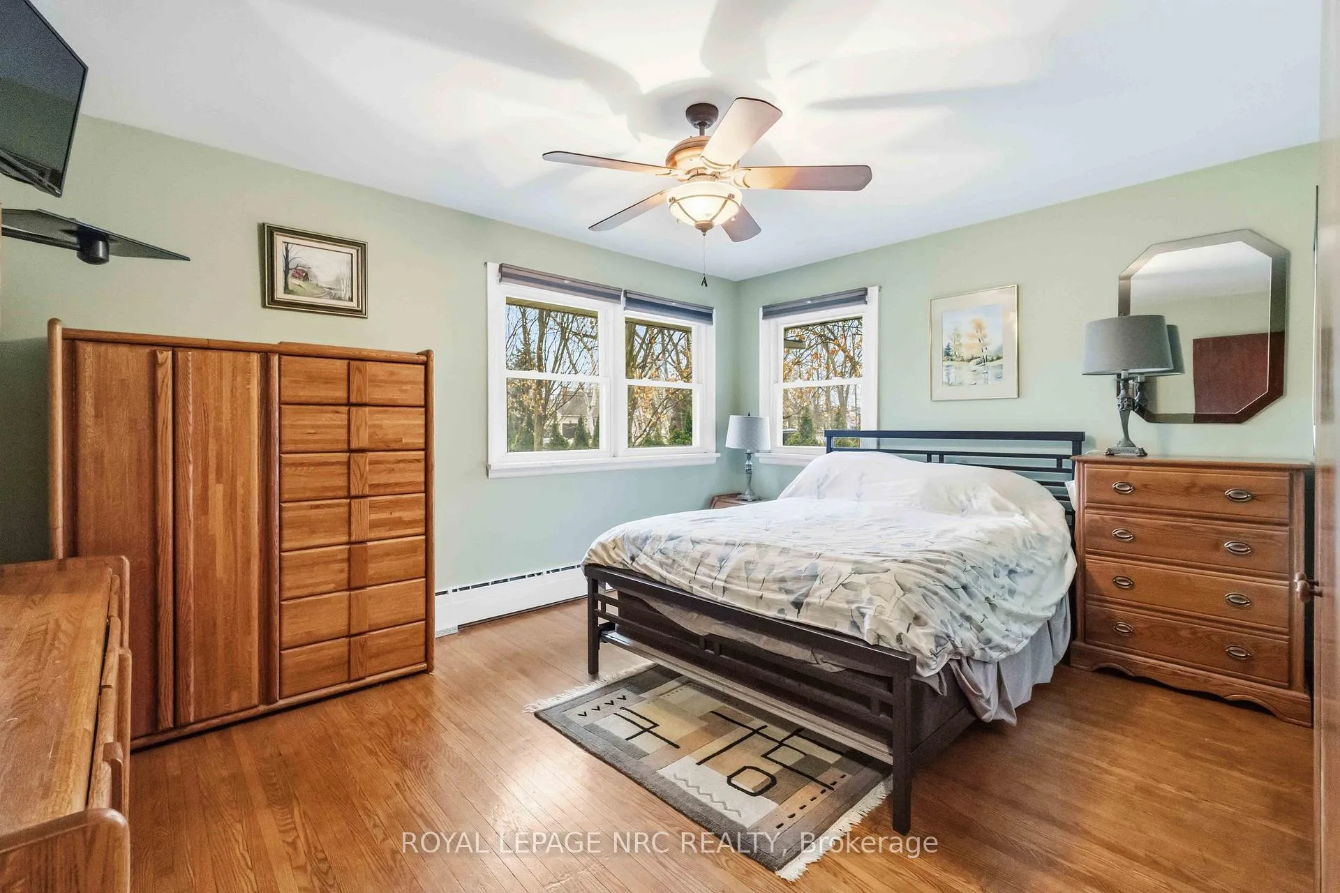 Photo 12 of 133 Lakeshore Road, St. Catharines, Lakeshore — HOMEH