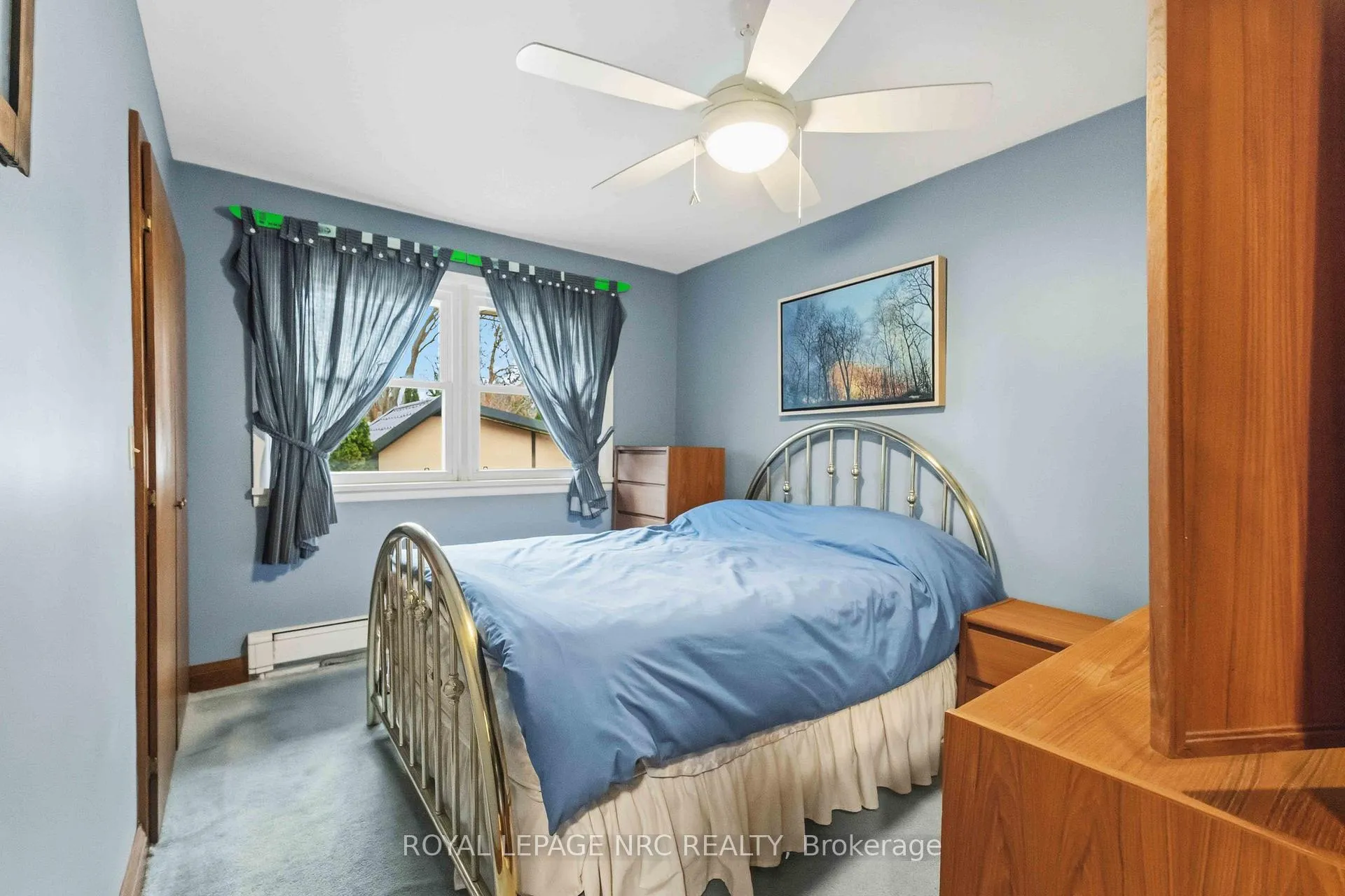 Photo 14 of 133 Lakeshore Road, St. Catharines, Lakeshore — HOMEH