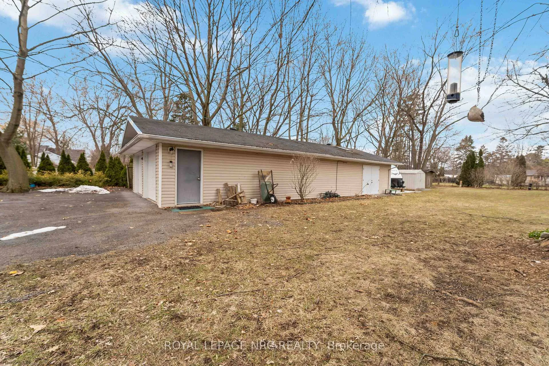Photo 44 of 133 Lakeshore Road, St. Catharines, Lakeshore — HOMEH