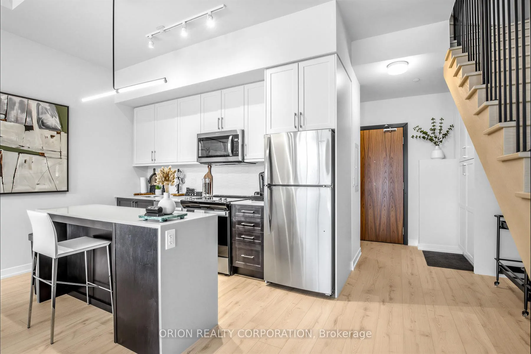 Photo 3 of Unit 108, 201 Brock Street S, Whitby, Downtown Whitby — HOMEH