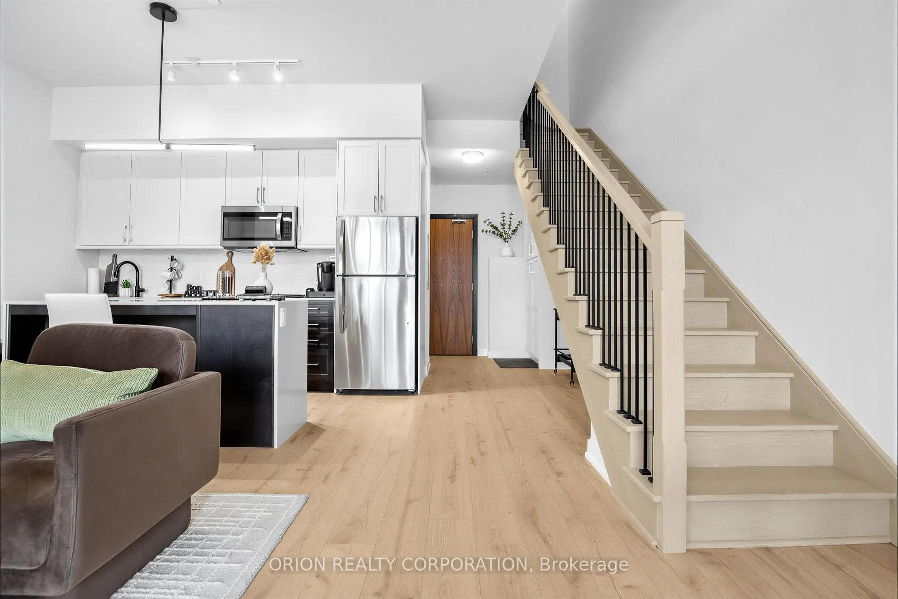 Photo 8 of Unit 108, 201 Brock Street S, Whitby, Downtown Whitby — HOMEH