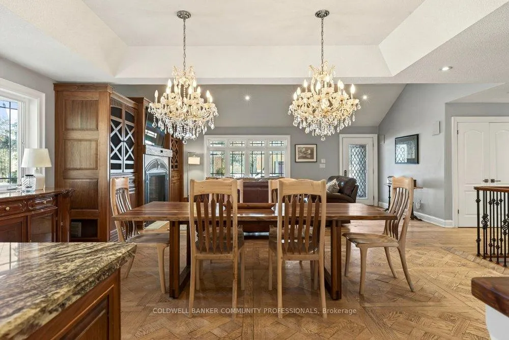 Photo 12 of 389 Clarendon Drive, Hamilton, Ancaster — HOMEH