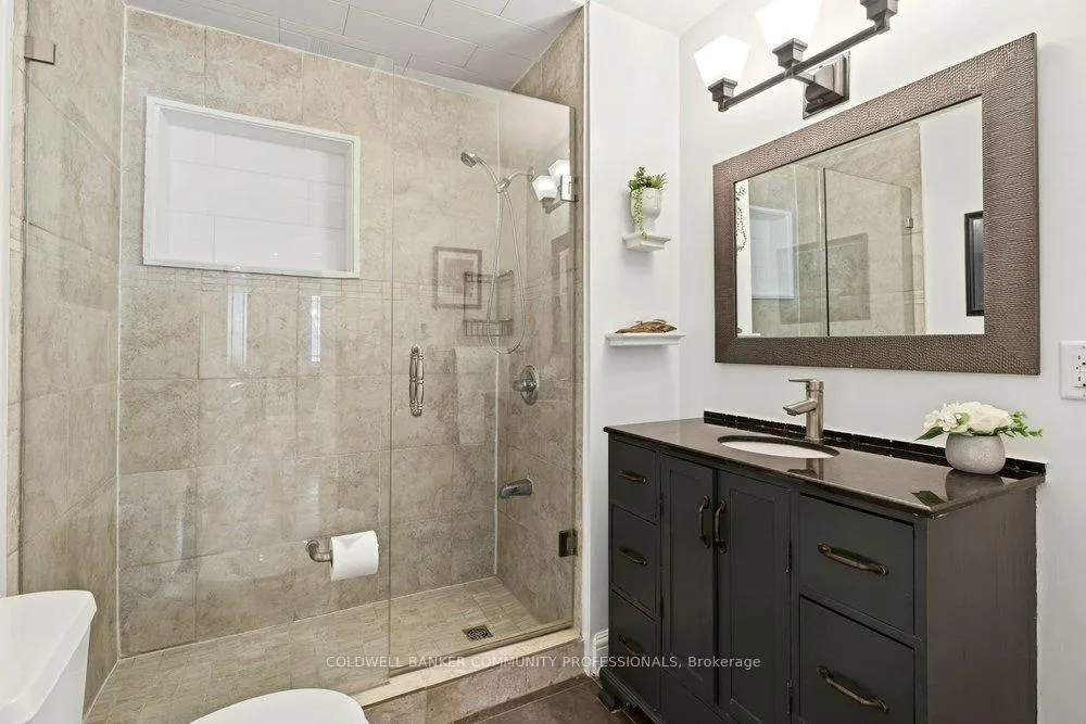 Photo 26 of 389 Clarendon Drive, Hamilton, Ancaster — HOMEH