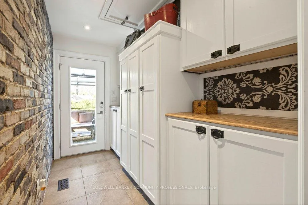 Photo 27 of 389 Clarendon Drive, Hamilton, Ancaster — HOMEH