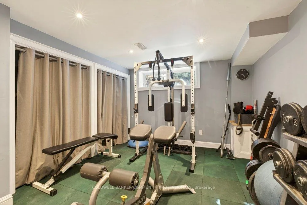 Photo 37 of 389 Clarendon Drive, Hamilton, Ancaster — HOMEH