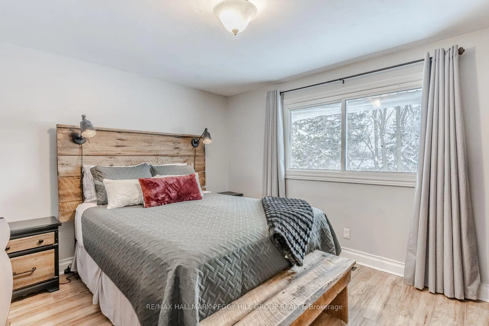 Photo 6 of 229 Deborah Way, Barrie, Painswick North — HOMEH