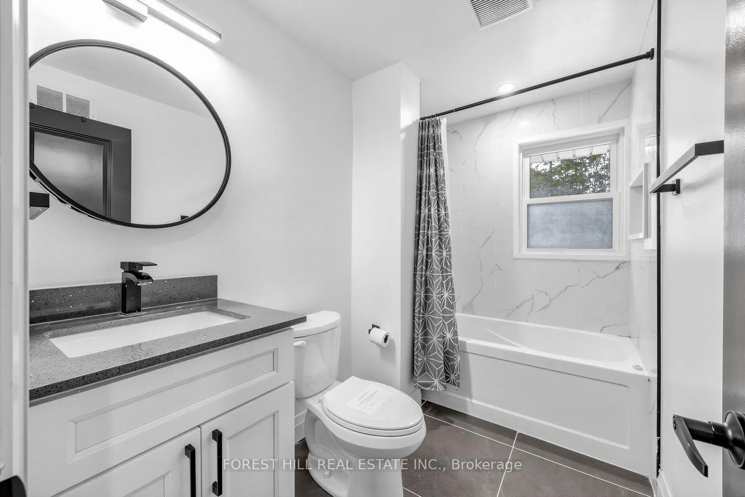 Photo 22 of 180 Glenwood Crescent, Oshawa, Centennial — HOMEH