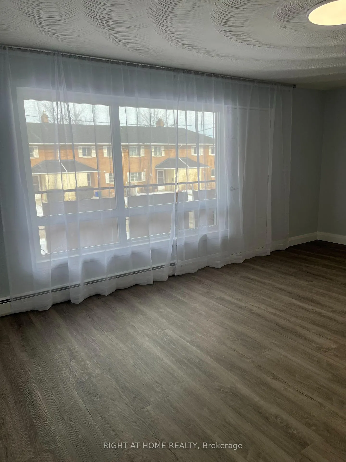 Photo 8 of Unit UNIT #2, 129 Cedar Street, Whitby, Downtown Whitby — HOMEH