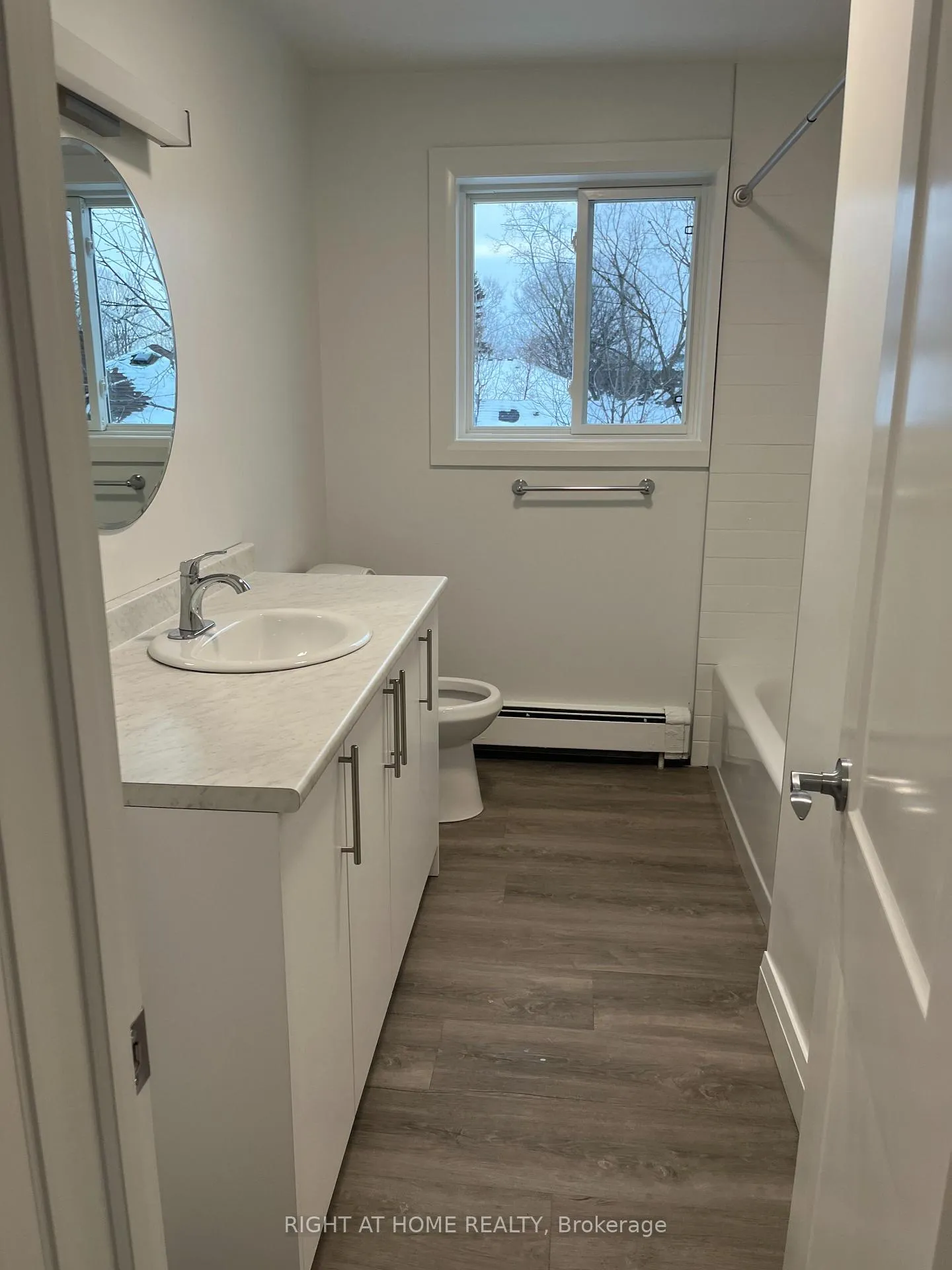Photo 10 of Unit UNIT #2, 129 Cedar Street, Whitby, Downtown Whitby — HOMEH