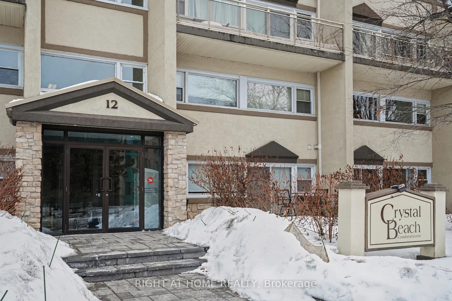 Photo 3 of Unit 121, 12 Corkstown Road, Ottawa, Lakeview Park — HOMEH