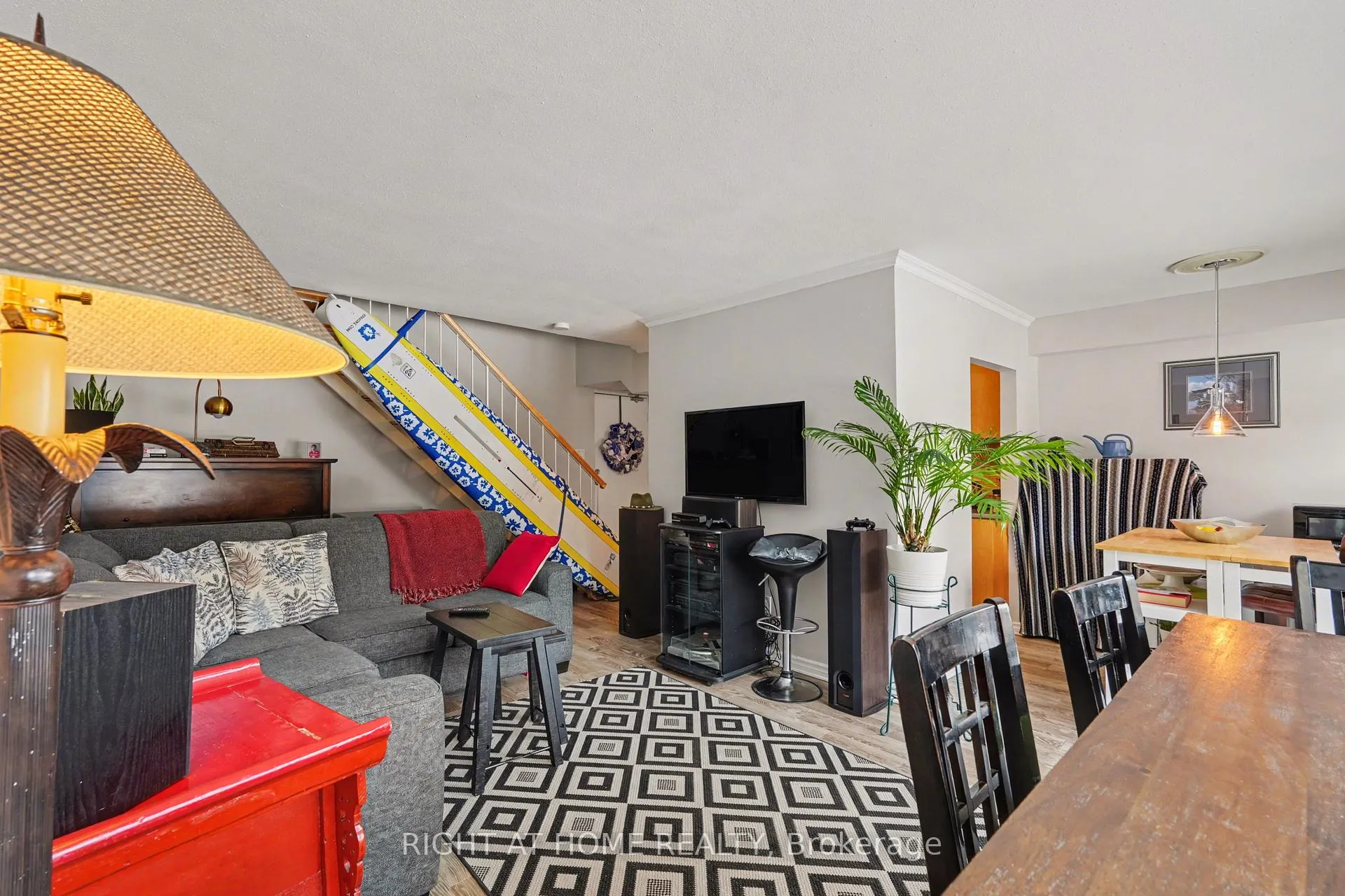 Photo 4 of Unit 121, 12 Corkstown Road, Ottawa, Lakeview Park — HOMEH