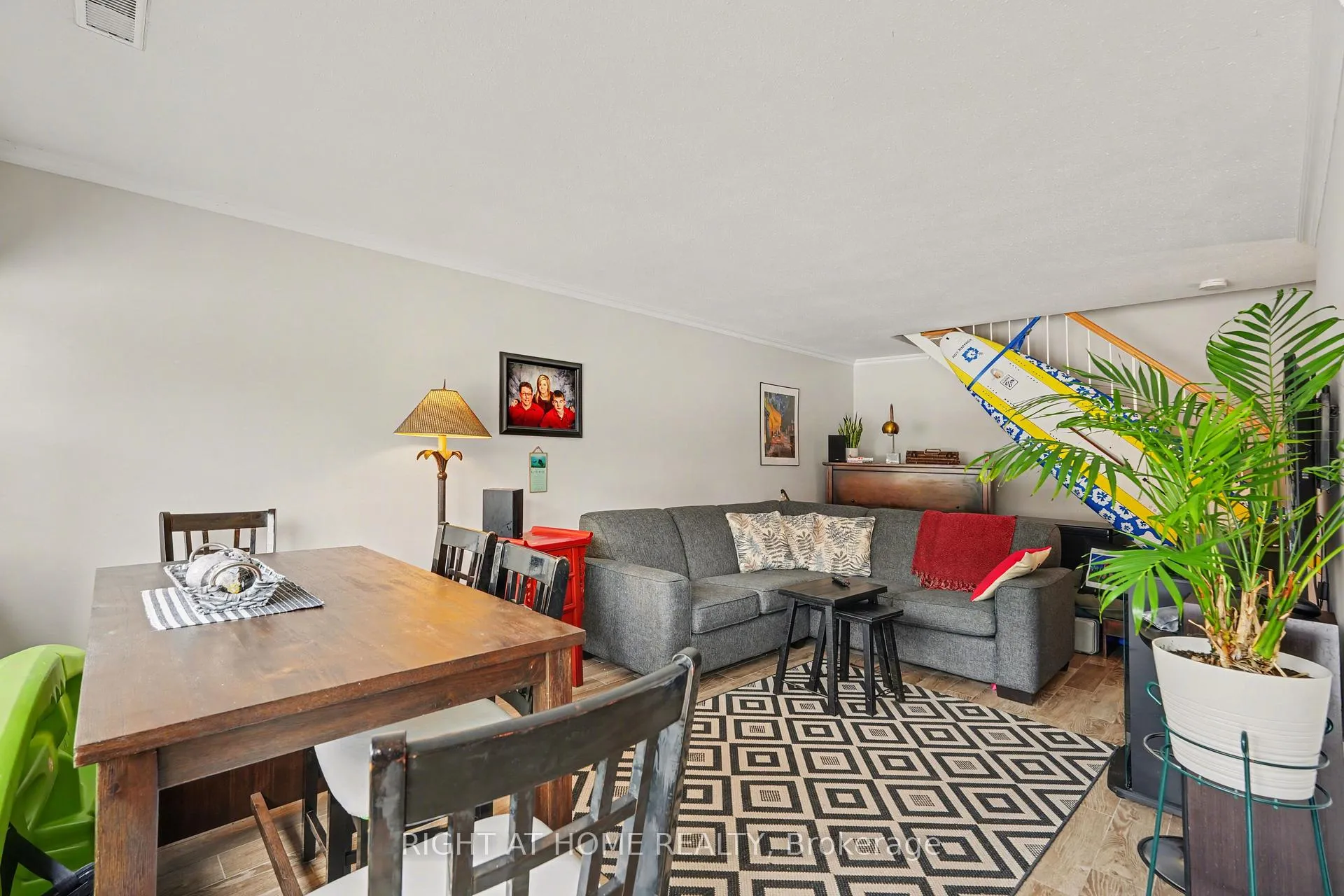Photo 5 of Unit 121, 12 Corkstown Road, Ottawa, Lakeview Park — HOMEH