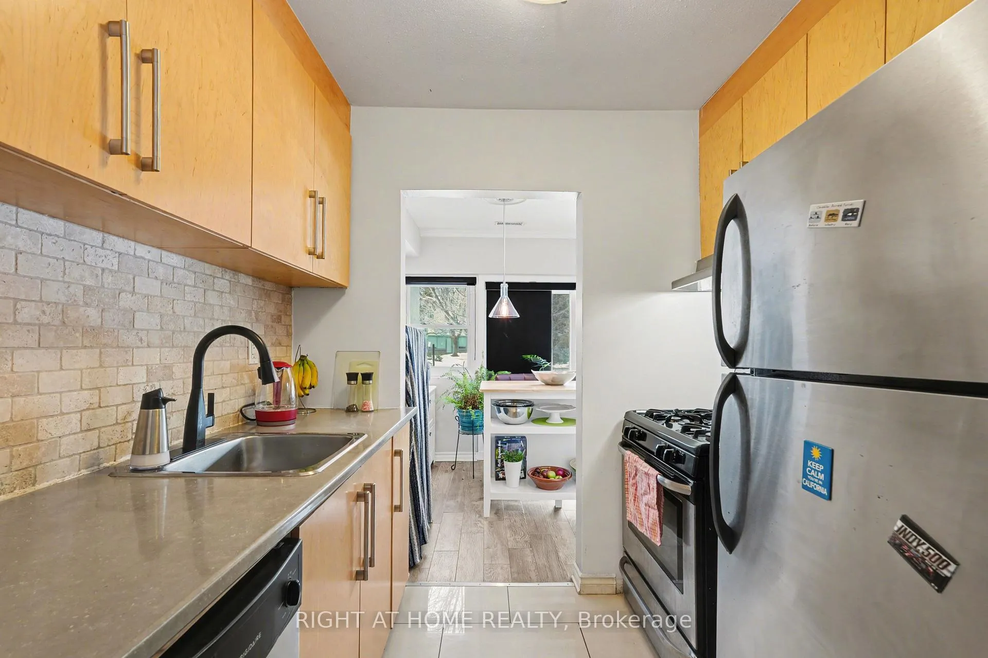 Photo 12 of Unit 121, 12 Corkstown Road, Ottawa, Lakeview Park — HOMEH