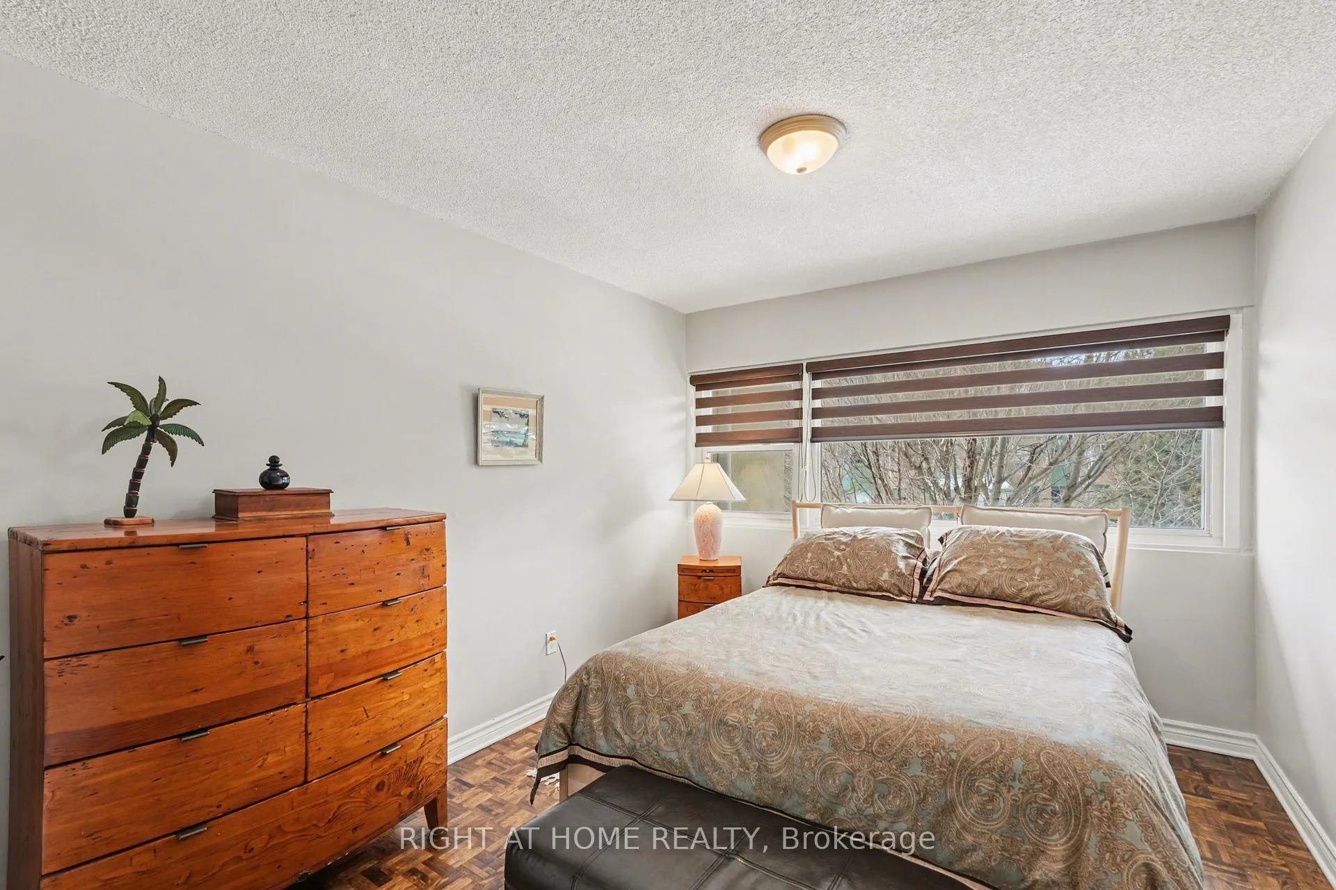 Photo 19 of Unit 121, 12 Corkstown Road, Ottawa, Lakeview Park — HOMEH