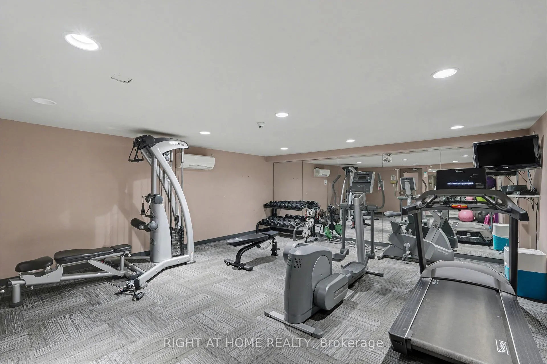 Photo 27 of Unit 121, 12 Corkstown Road, Ottawa, Lakeview Park — HOMEH