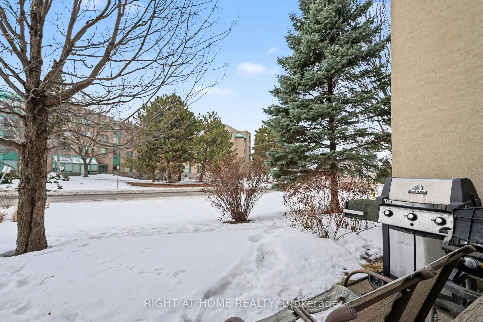 Photo 30 of Unit 121, 12 Corkstown Road, Ottawa, Lakeview Park — HOMEH